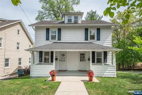 257 Mccosh Road Clifton NJ 07043