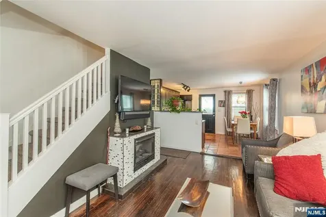 257 Mccosh Road Clifton NJ 07043