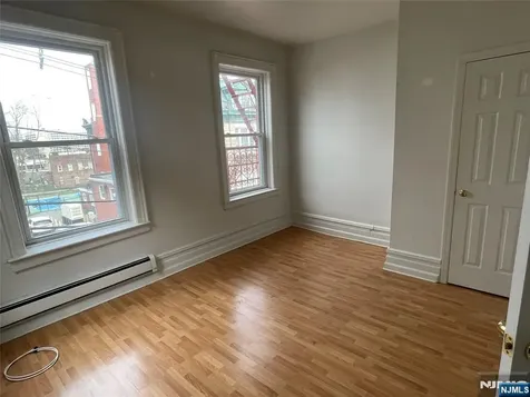 10 Hilliard Avenue Edgewater NJ 07020