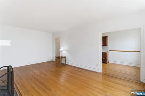 100 Palisade Avenue Englewood NJ 07631