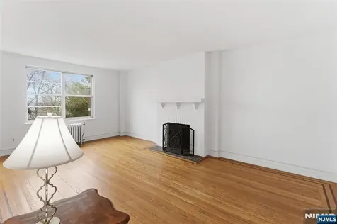 100 Palisade Avenue Englewood NJ 07631