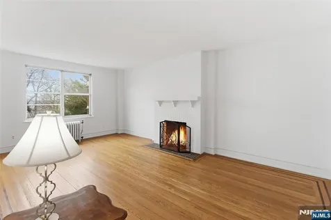 100 Palisade Avenue Englewood NJ 07631