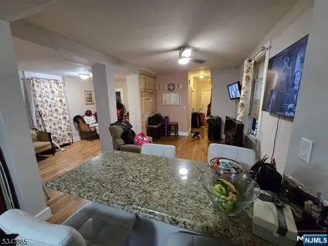 36 Holland Street Newark NJ 07103