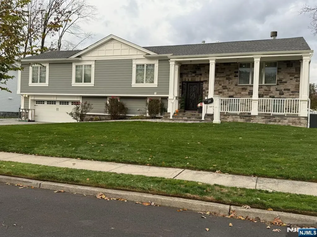 277 Columbia Terrace Paramus NJ 07652