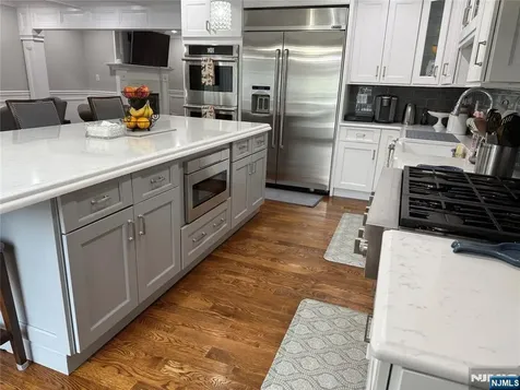 277 Columbia Terrace Paramus NJ 07652