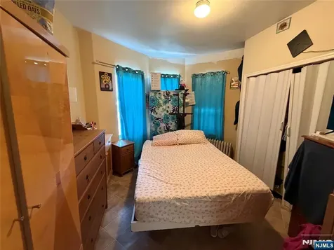 126 Gould Avenue Paterson NJ 07503