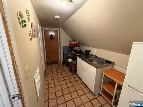 126 Gould Avenue Paterson NJ 07503