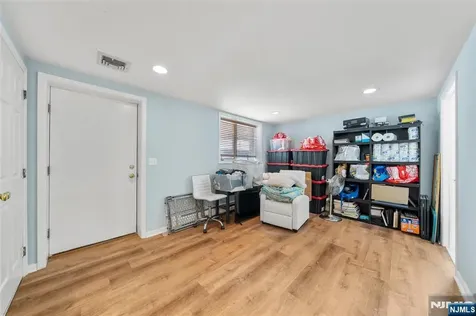 224 Warren Avenue Fort Lee NJ 07024
