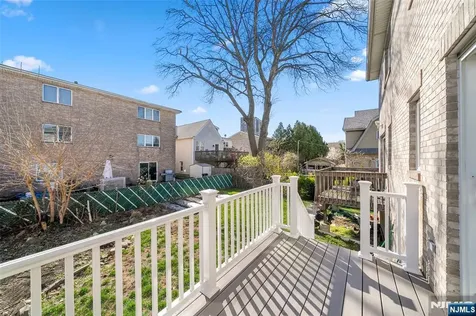 224 Warren Avenue Fort Lee NJ 07024