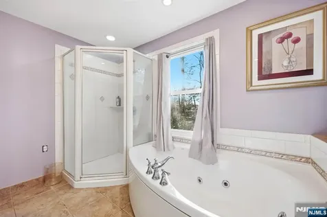 6 Ramsay Road West Milford NJ 07421