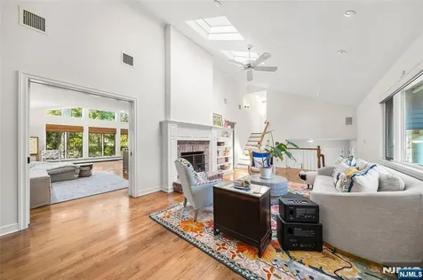 67 Stewart Street Demarest NJ 07627