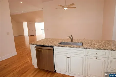 673 Glendale Road Franklin Lakes NJ 07417