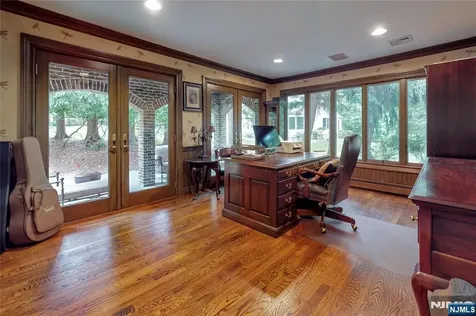 69 Knollwood Road Upper Saddle River NJ 07458