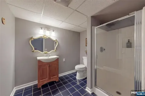 69 Knollwood Road Upper Saddle River NJ 07458