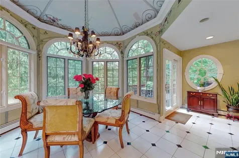 69 Knollwood Road Upper Saddle River NJ 07458