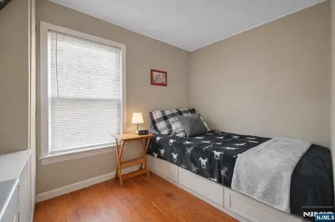 113 Lake Street Bergenfield NJ 07621
