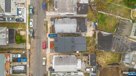 16 Headley Terrace Irvington NJ 07111