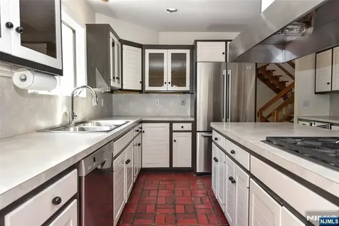 10 Mallard Run Upper Saddle River NJ 07458