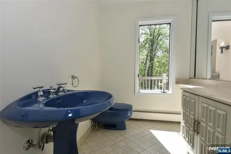 10 Mallard Run Upper Saddle River NJ 07458