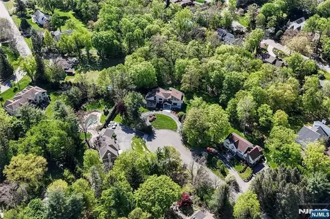 10 Mallard Run Upper Saddle River NJ 07458