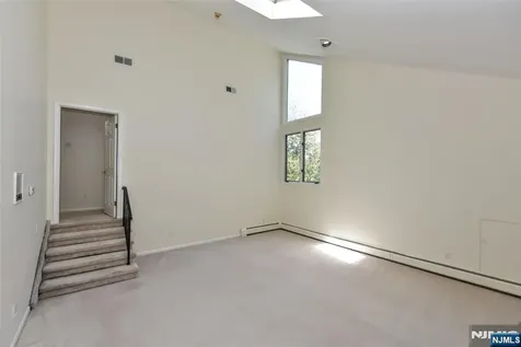 10 Mallard Run Upper Saddle River NJ 07458