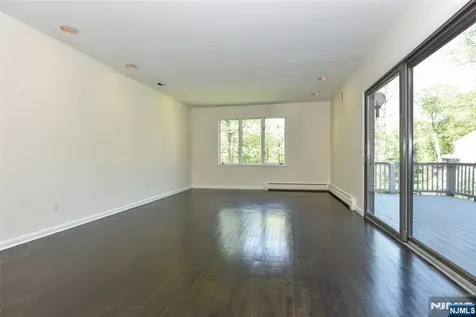10 Mallard Run Upper Saddle River NJ 07458