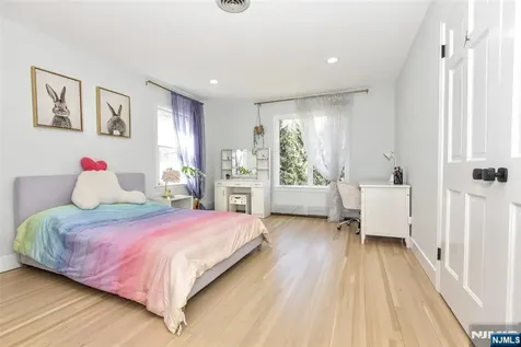 10 Knollwood Road Upper Saddle River NJ 07458