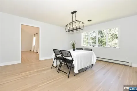 10 Knollwood Road Upper Saddle River NJ 07458