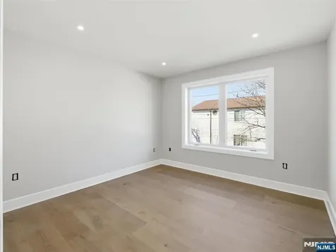 140B Weigands Lane Secaucus NJ 07094