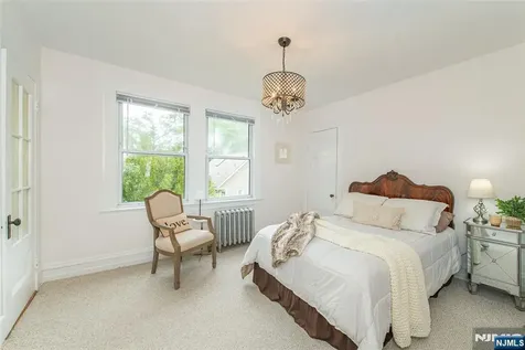 22 Arlington Avenue Caldwell NJ 07006