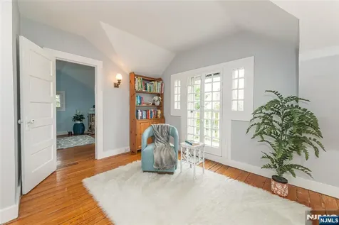 22 Arlington Avenue Caldwell NJ 07006