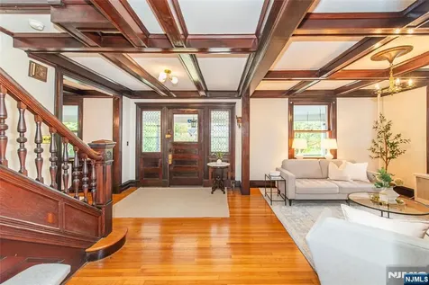 22 Arlington Avenue Caldwell NJ 07006