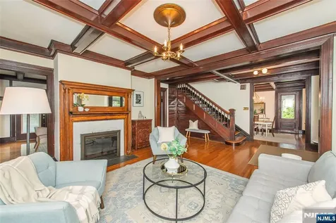 22 Arlington Avenue Caldwell NJ 07006