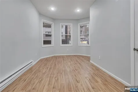 90 Park Avenue Paterson NJ 07501