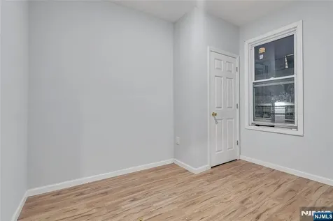 90 Park Avenue Paterson NJ 07501
