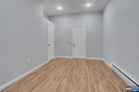 90 Park Avenue Paterson NJ 07501