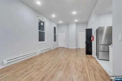 90 Park Avenue Paterson NJ 07501