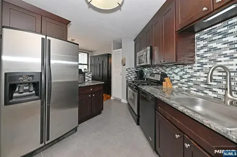 7004 Boulevard East Guttenberg NJ 07093