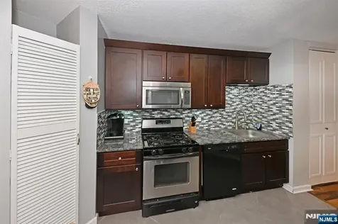 7004 Boulevard East Guttenberg NJ 07093