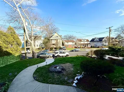 162 Sylvan Street Rutherford NJ 07070