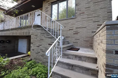 1359 15th Street Fort Lee NJ 07024