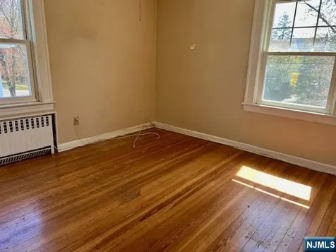 891 Ray Avenue Ridgefield NJ 07657