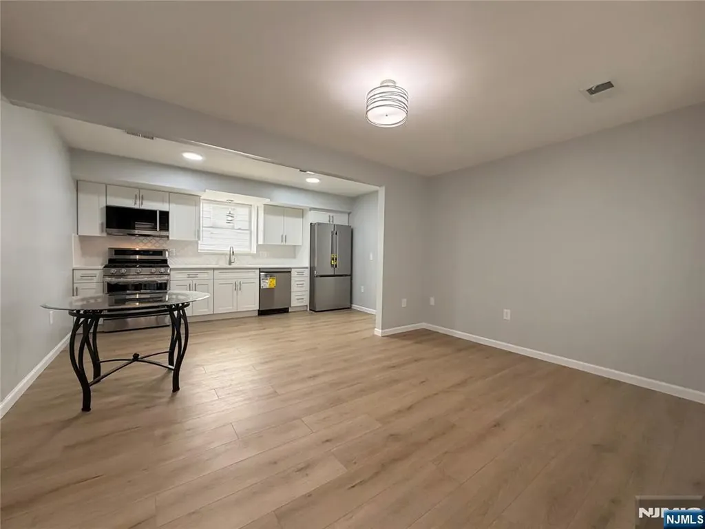 58-60 Davenport Avenue Newark NJ 07107