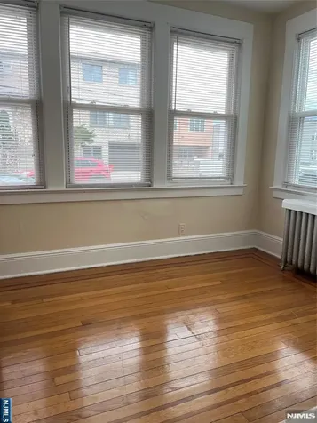 524 Kearney Avenue Cliffside Park NJ 07010