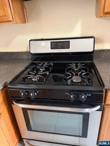 41 3rd Street Newark NJ 07107