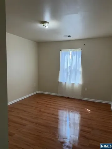 41 3rd Street Newark NJ 07107