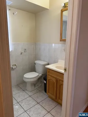 41 3rd Street Newark NJ 07107