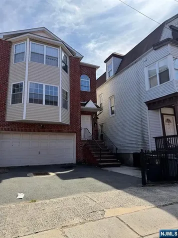 41 3rd Street Newark NJ 07107