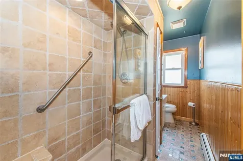 104 W Lionshead Drive Wayne NJ 07470