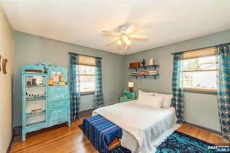 104 W Lionshead Drive Wayne NJ 07470
